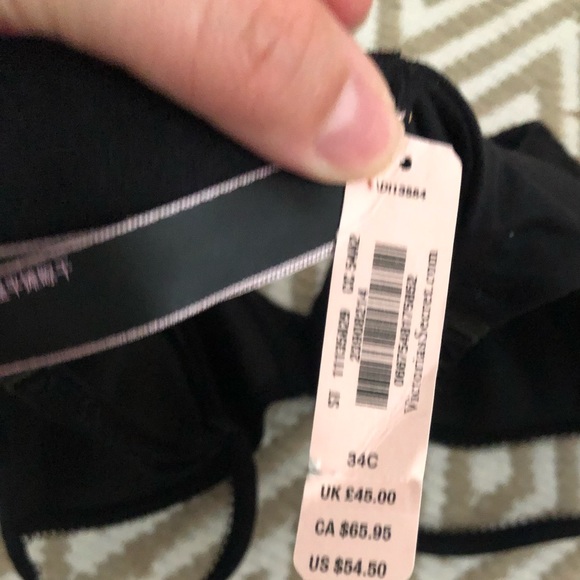 Victoria Secret Lace Bra - Picture 3 of 3